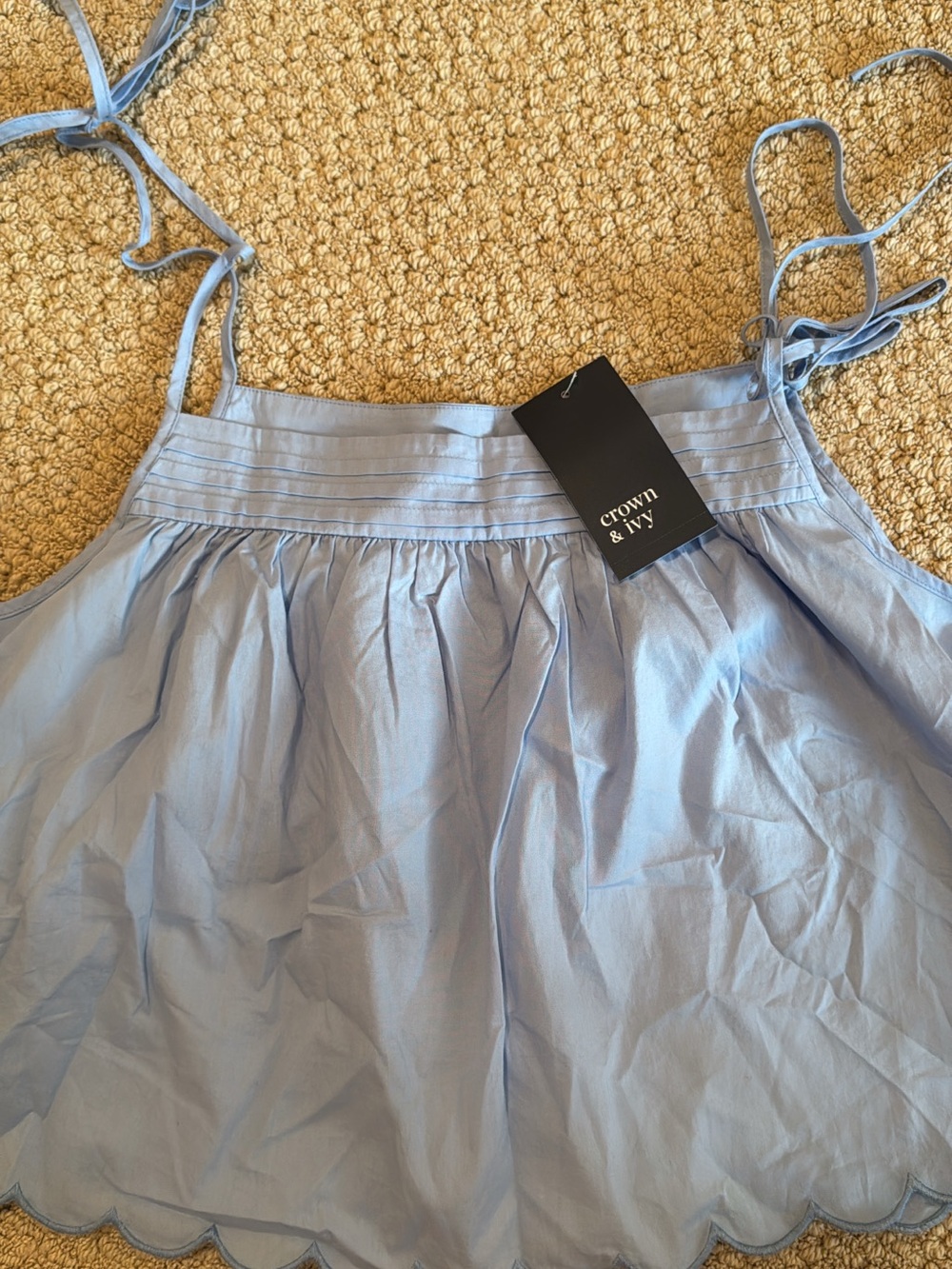 crown & ivy pale blue scalloped cami with pintuck yoke